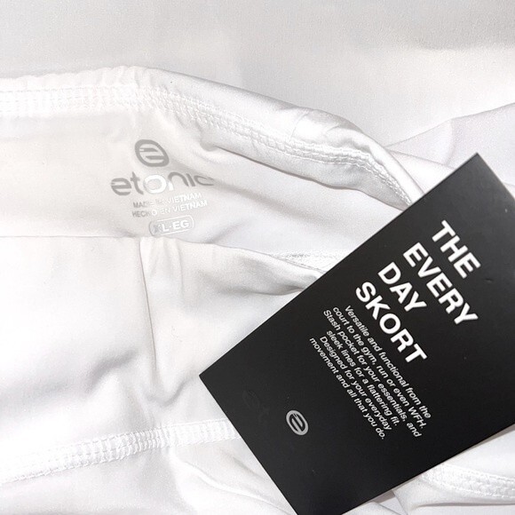 NWT ETONIC | Tennis Butterfly Hem Woven Skort | Size XL - Picture 3 of 7